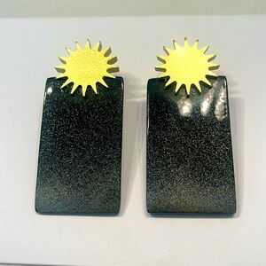 NWOT - Metallic Black Stargazer Cabana earrings!